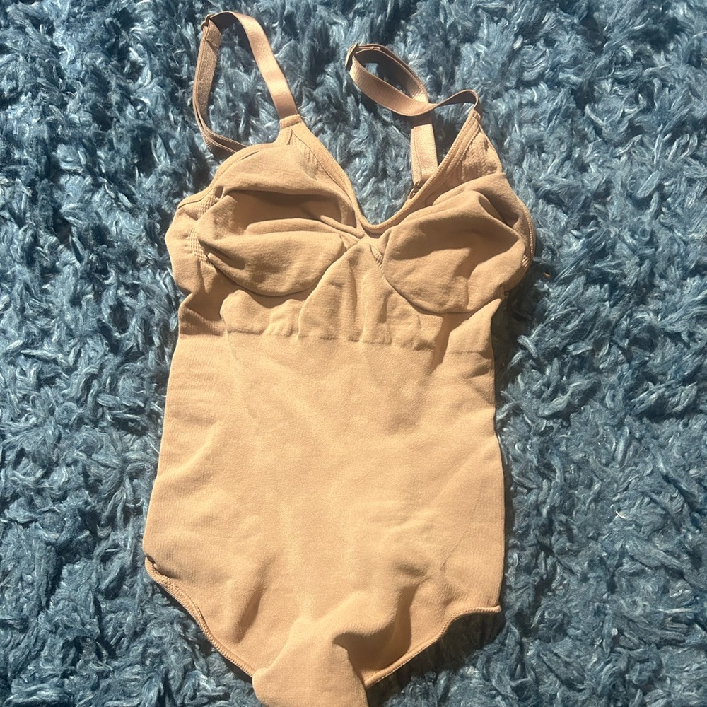 Skims Body Shaper size S